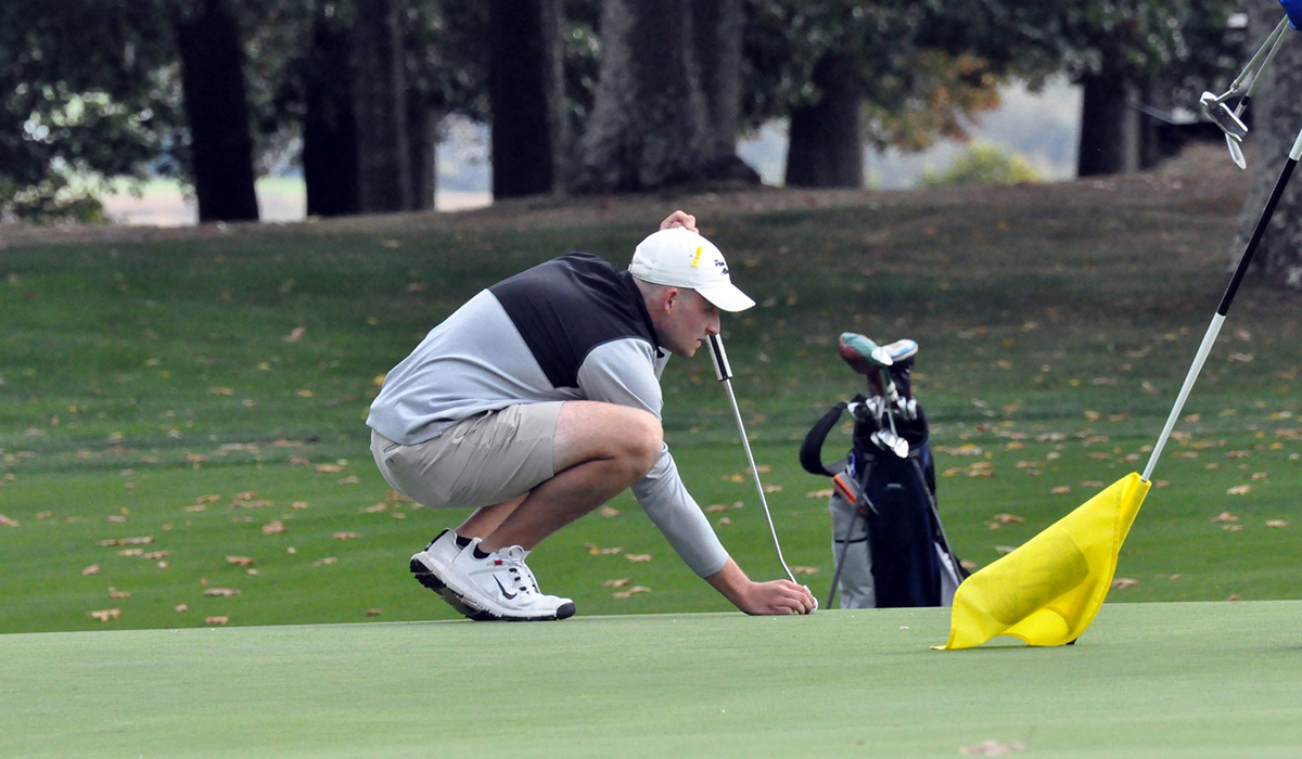 Golf Holds Eighth After First Day at Hershey Cup