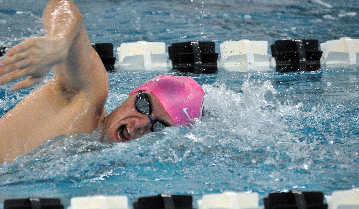 Men’s Swimming Places Third at Malone Invitational