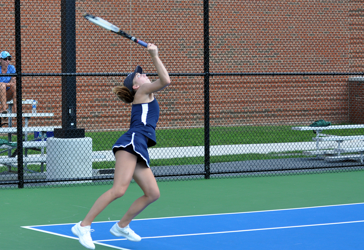 Women’s Tennis Downed 8-1 at Frostburg