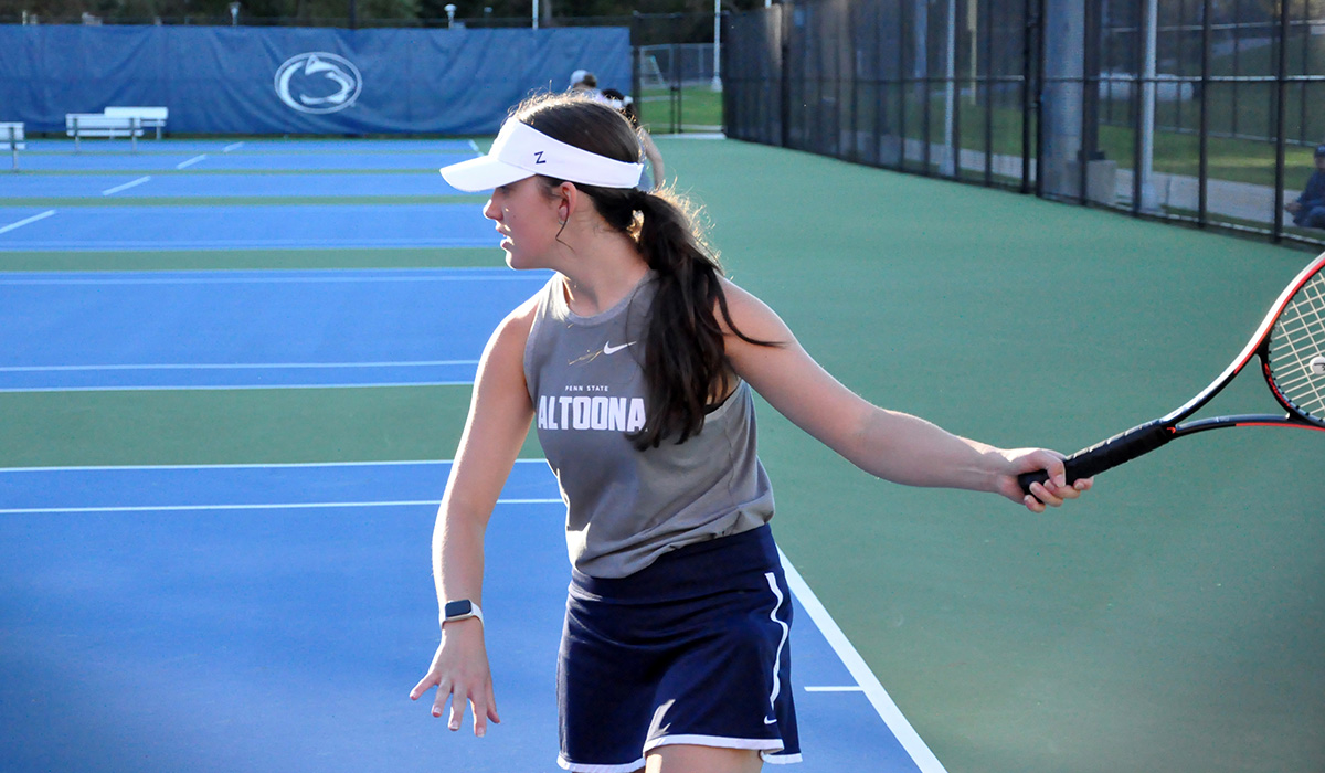 Women’s Tennis Improves to 2-0 with 7-2 Win at Waynesburg