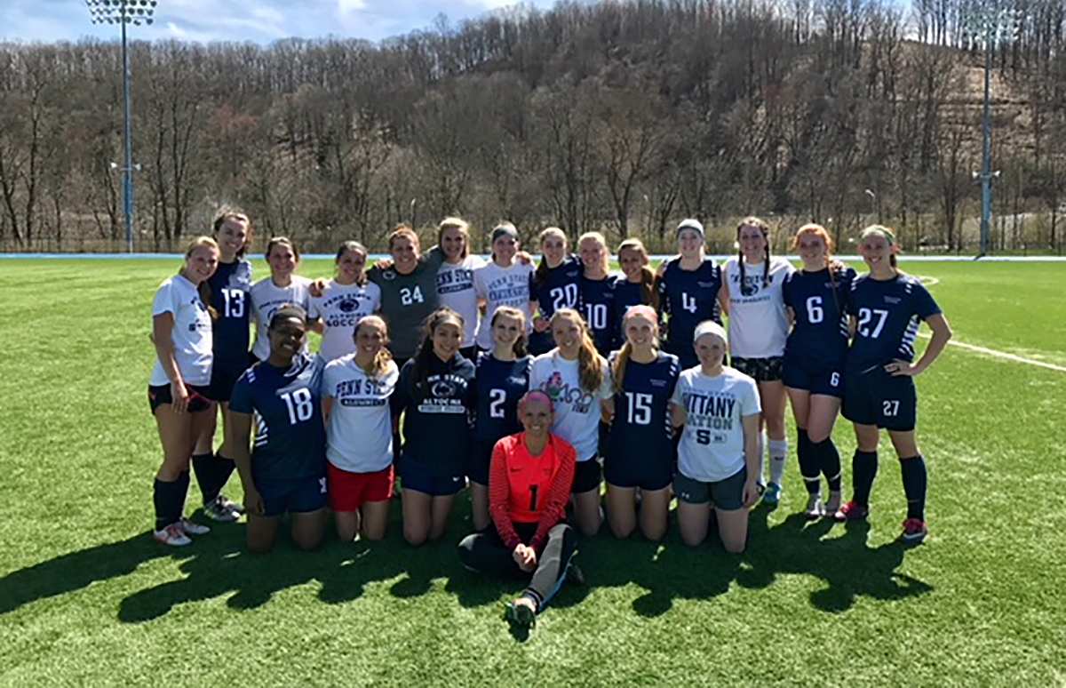 Women's Soccer Alumni Return to Compete in Spring Games