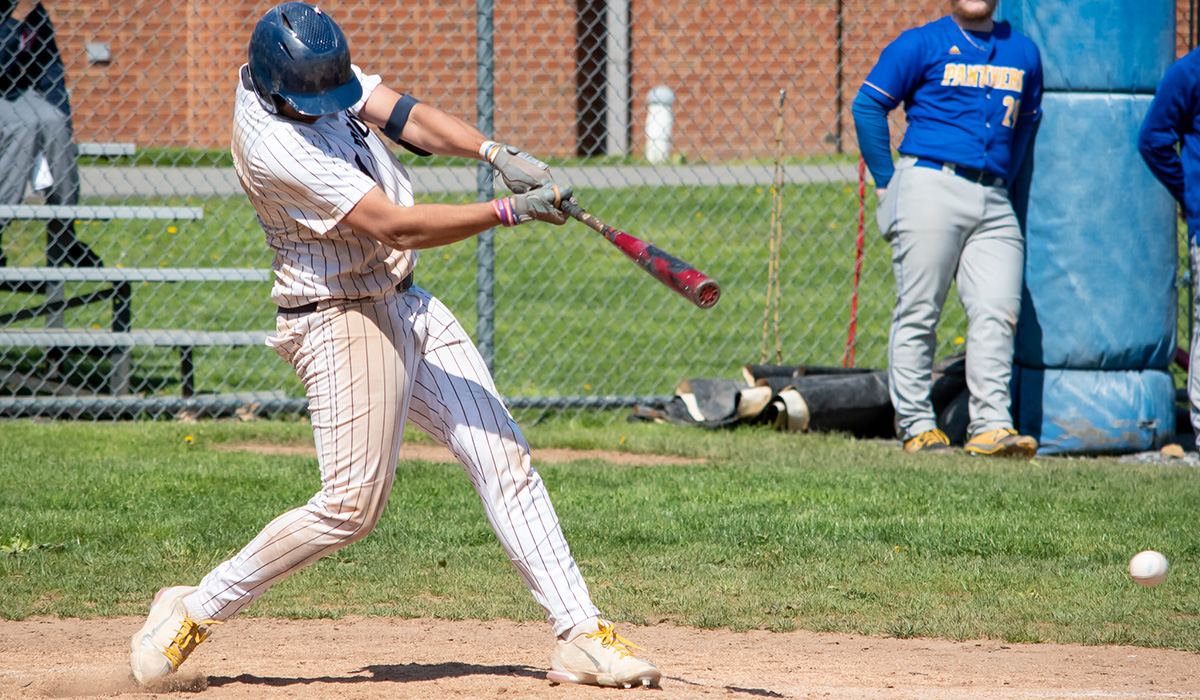 Baseball Swept in AMCC Tournament Series at Alfred State