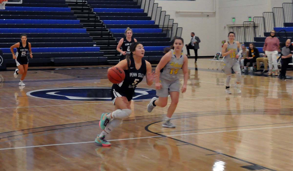 Lions Beat Hawks 65-58 in AMCC Game of the Week